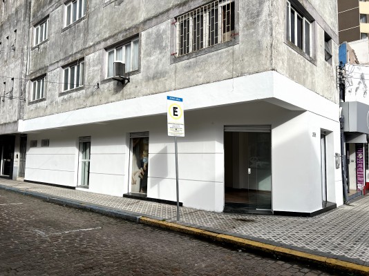 Loja Silva Paes esquina Andradas
